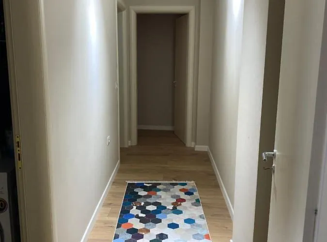 Appartement Star Gjiri Lalzit, Lura 2 *